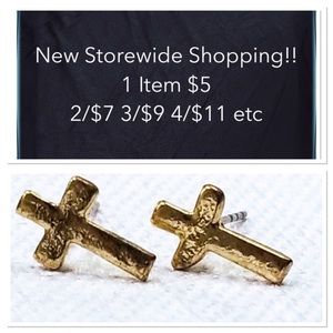 NEW 10mm Gold Cross Stud Earrings